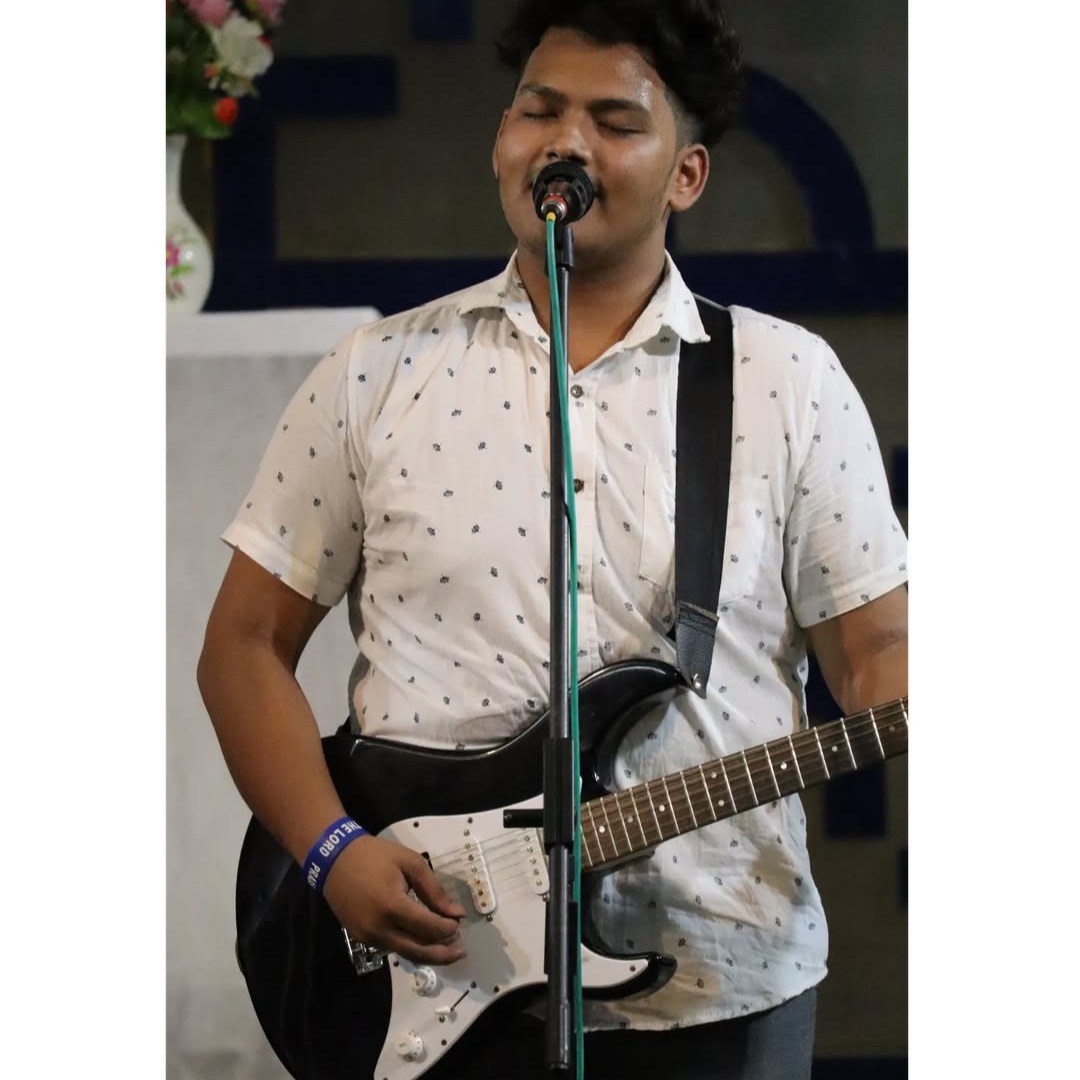 Amos Masih Profile Pic