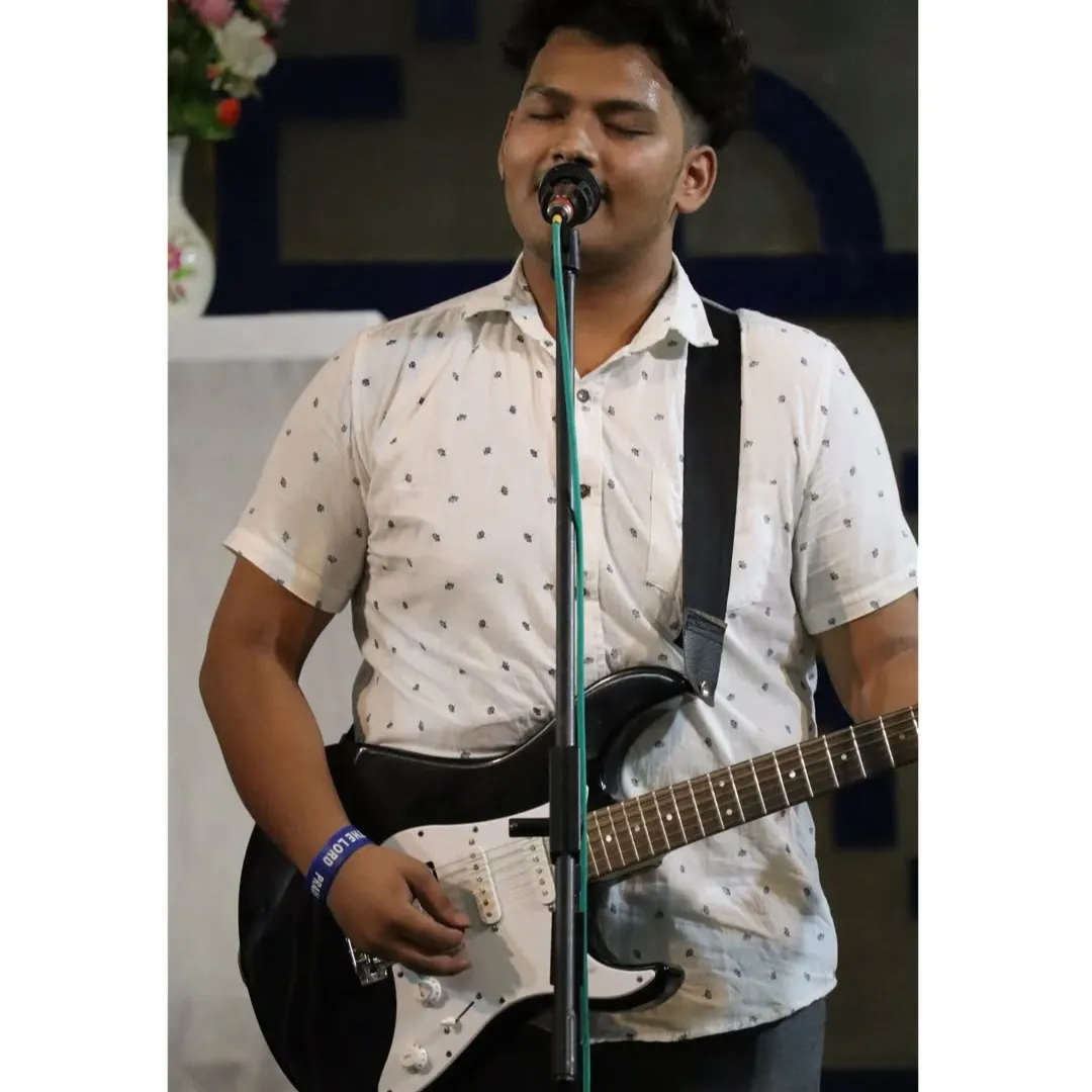 Music Basics & Guitar Fundamentals Course by Amos Masih